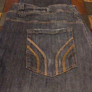 Torrid Size 22 Straight leg ripped Jeans